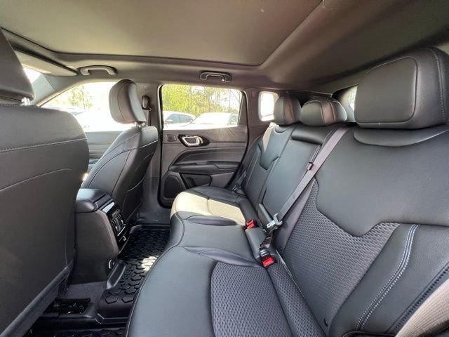 2025 Jeep Compass Latitude - Photo 8