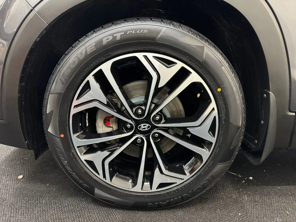 Used 2020 Gray Hyundai SEL image 12