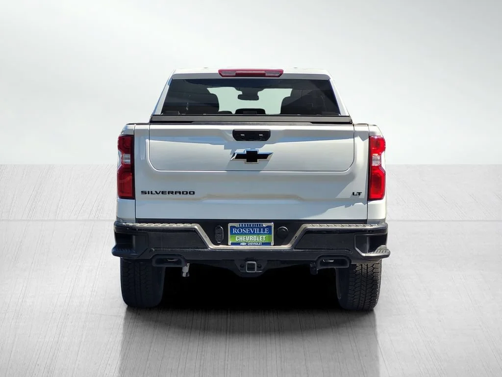 New 2026 Summit White Chevrolet LT Trail Boss image 7