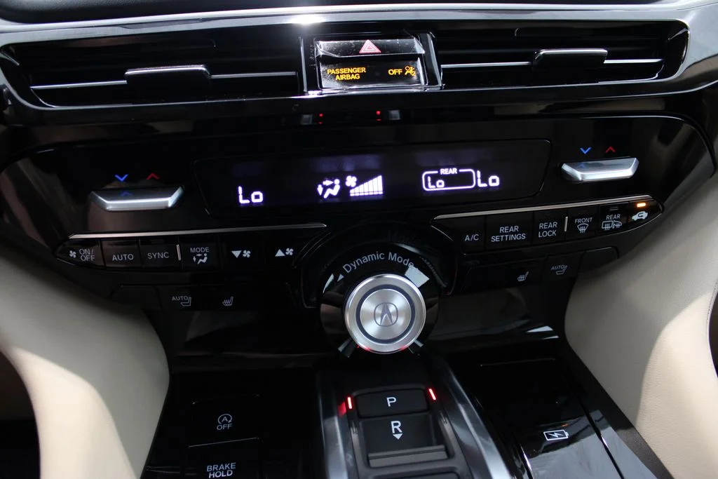 New 2026 Platinum White Pearl Acura Technology Package image 7