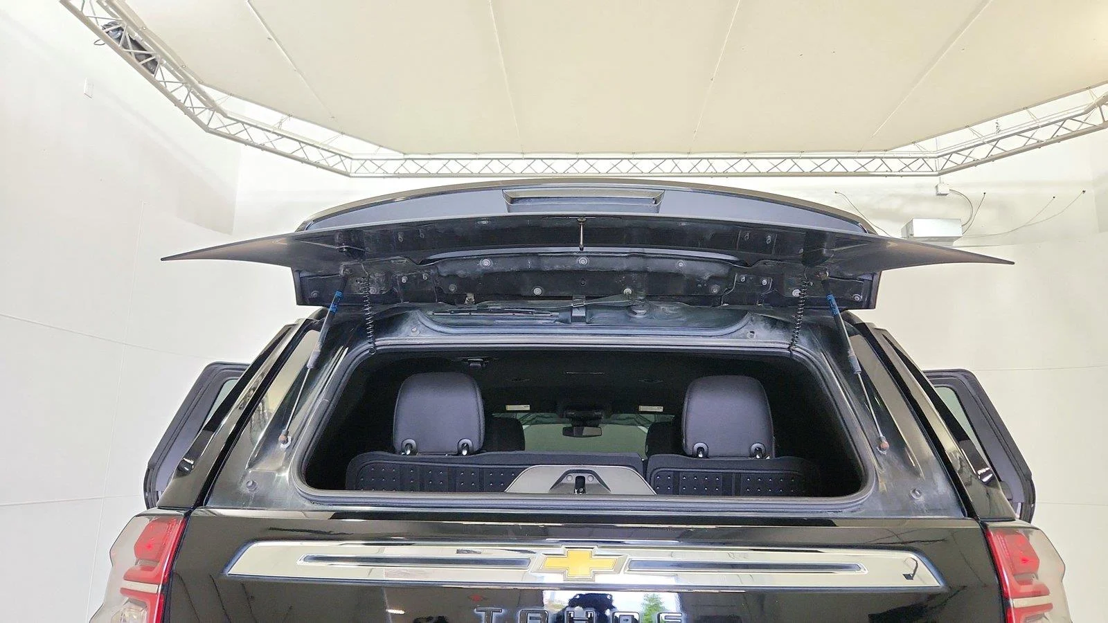 Used 2023 BLACK Chevrolet LS image 14