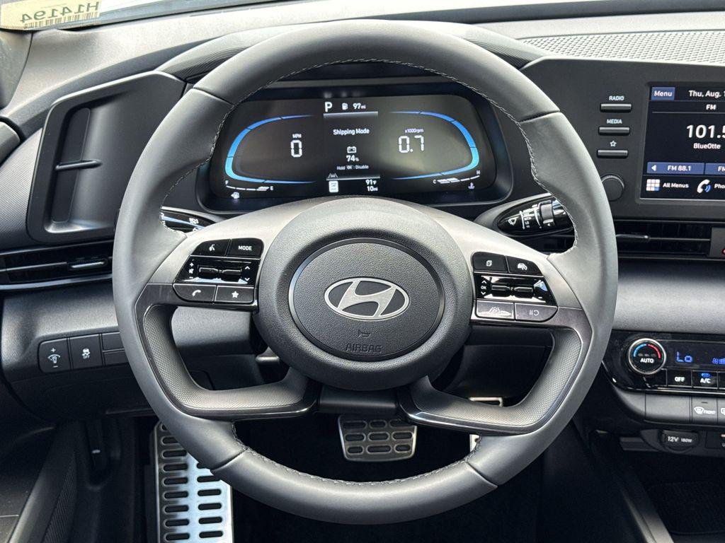 2025 Hyundai Elantra SEL - Photo 23