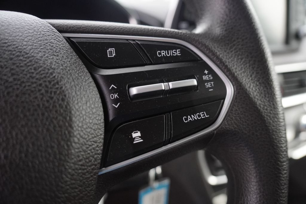 Certified Used 2020 Black Hyundai SE image 20