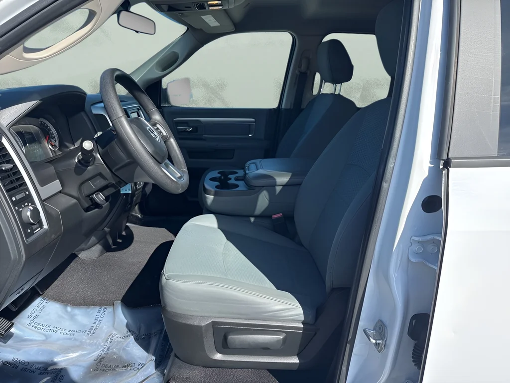 Used 2017 White Ram SLT image 9
