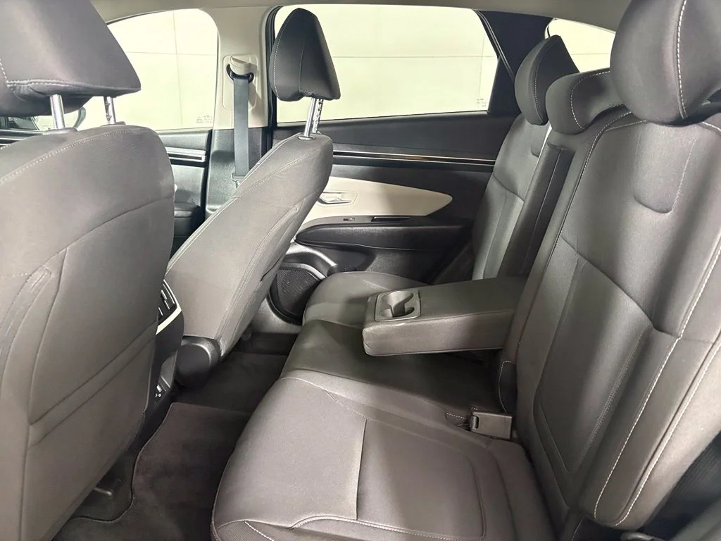 Used 2022 Gray Hyundai SEL image 35