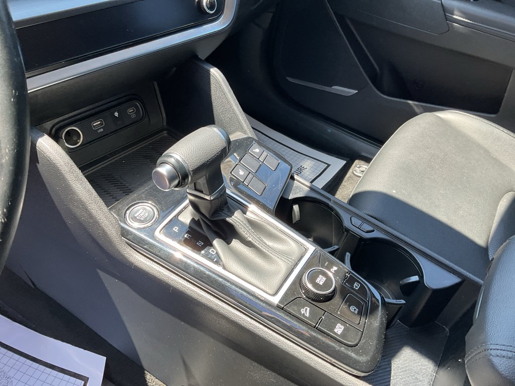 Used 2024 Ebony Black Kia EX image 23