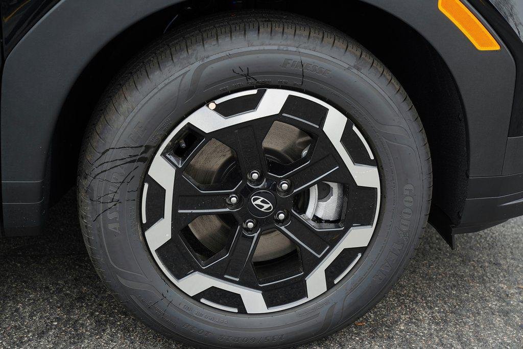 New 2026 Phantom Black Hyundai SE image 7