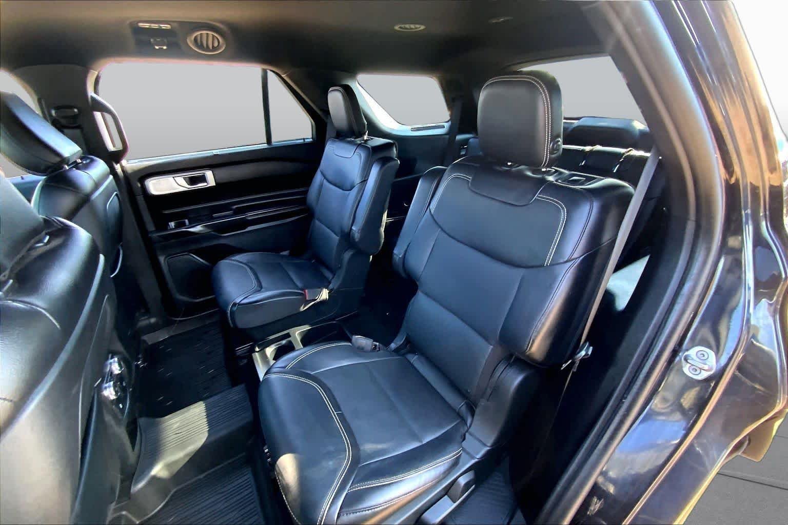 Used 2020 Agate Black Metallic Ford ST image 21