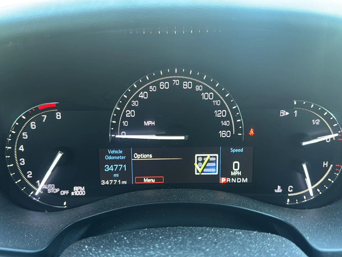 Used 2018 Crystal White Tricoat Cadillac Luxury AWD image 15