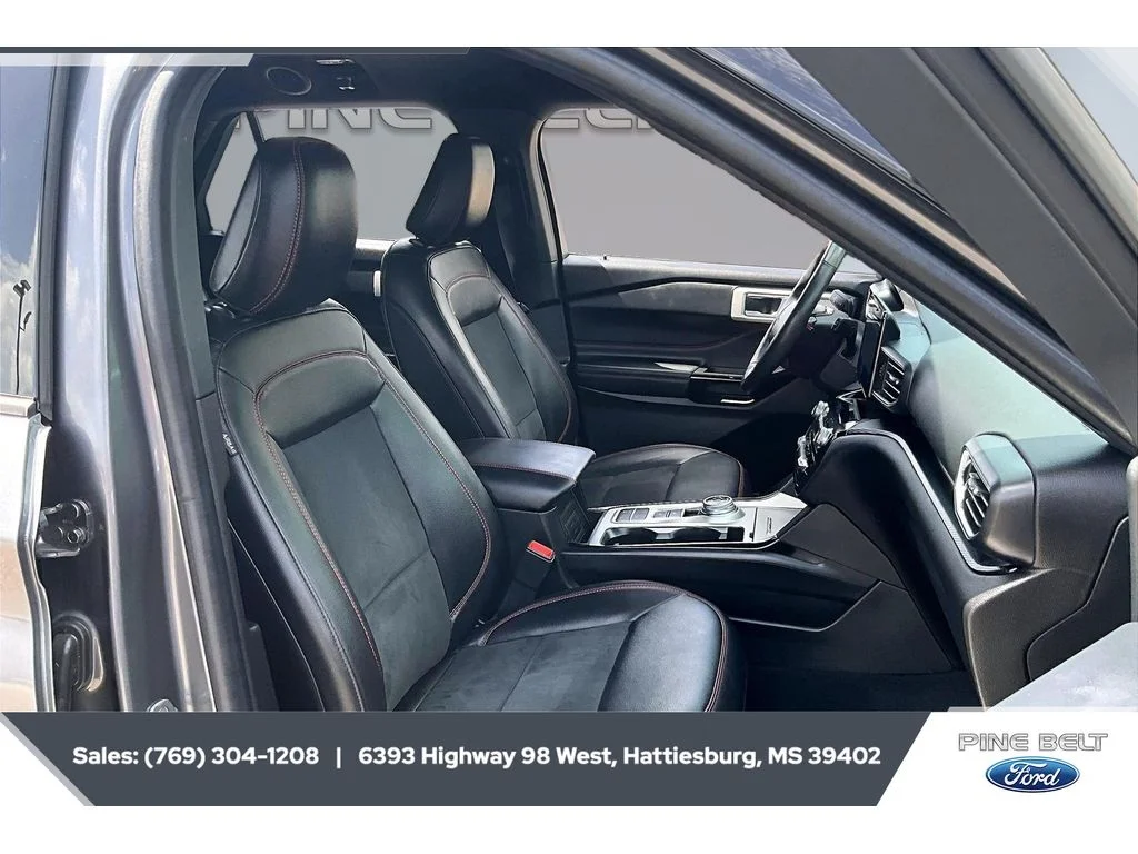 Certified Used 2022 Carbonized Gray Metallic Ford ST-Line image 6