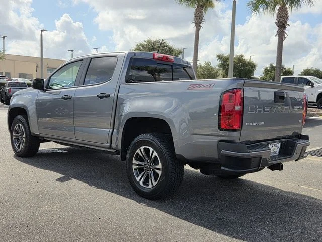 Used 2021 Gray Chevrolet Z71 image 4