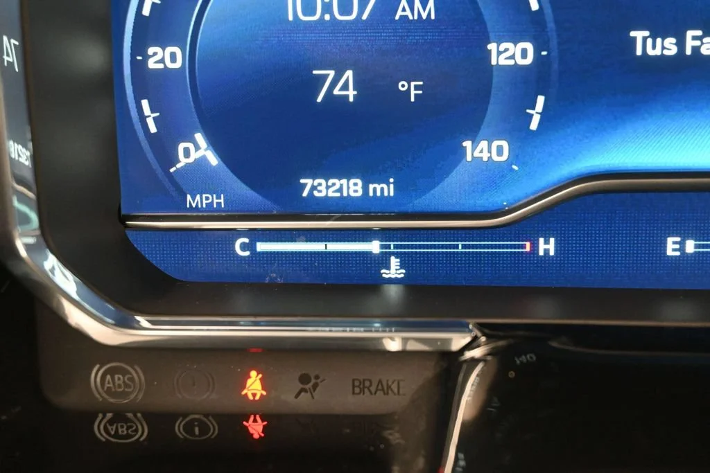 Used 2023 Summit White Chevrolet LT image 28