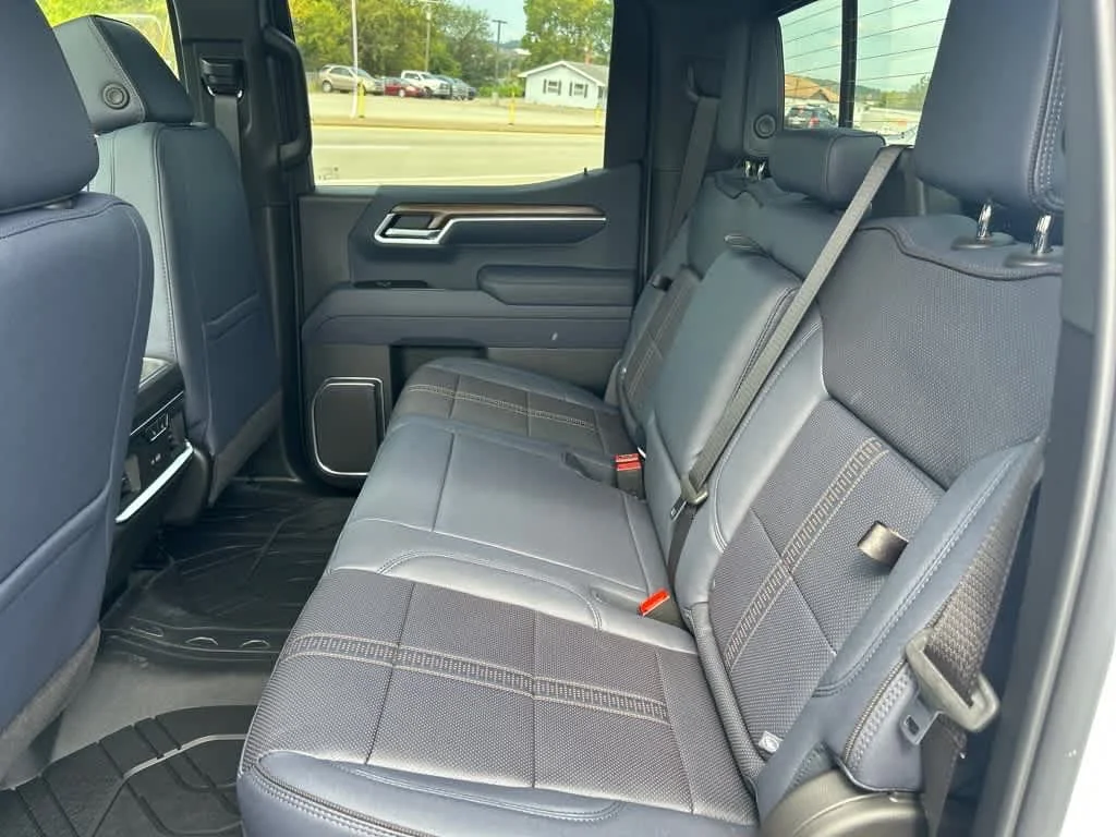 2026 Chevrolet Silverado 1500 High Country - Photo 6