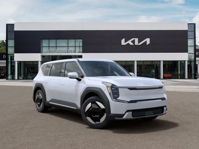 New 2026 Glacial White Pearl Kia Light Long Range RWD image 8