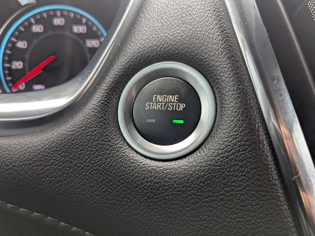 Used 2023 Mosaic Black Metallic Chevrolet LT Cloth image 19