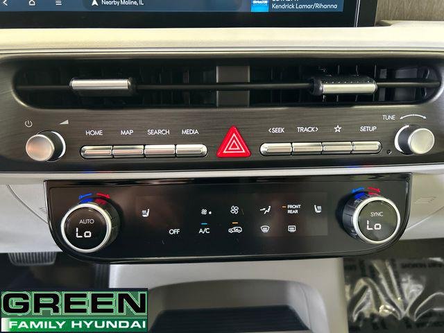 New 2027 White Hyundai SEL AWD image 19