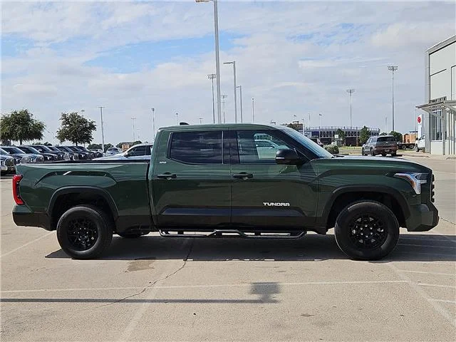 Used 2023 Army Green Toyota SR5 (A10) 4x4 CrewMax 6.5 ft. box 157.7 in. WB image 4