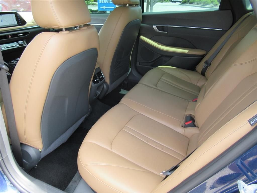 Used 2021 Blue Hyundai Limited image 34