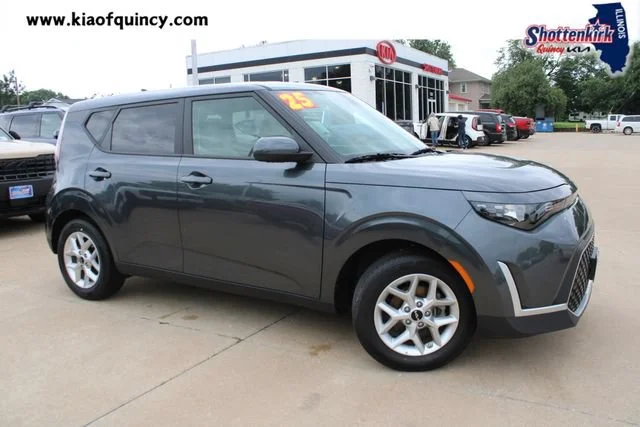 Used 2025 Gray Kia LX image 1