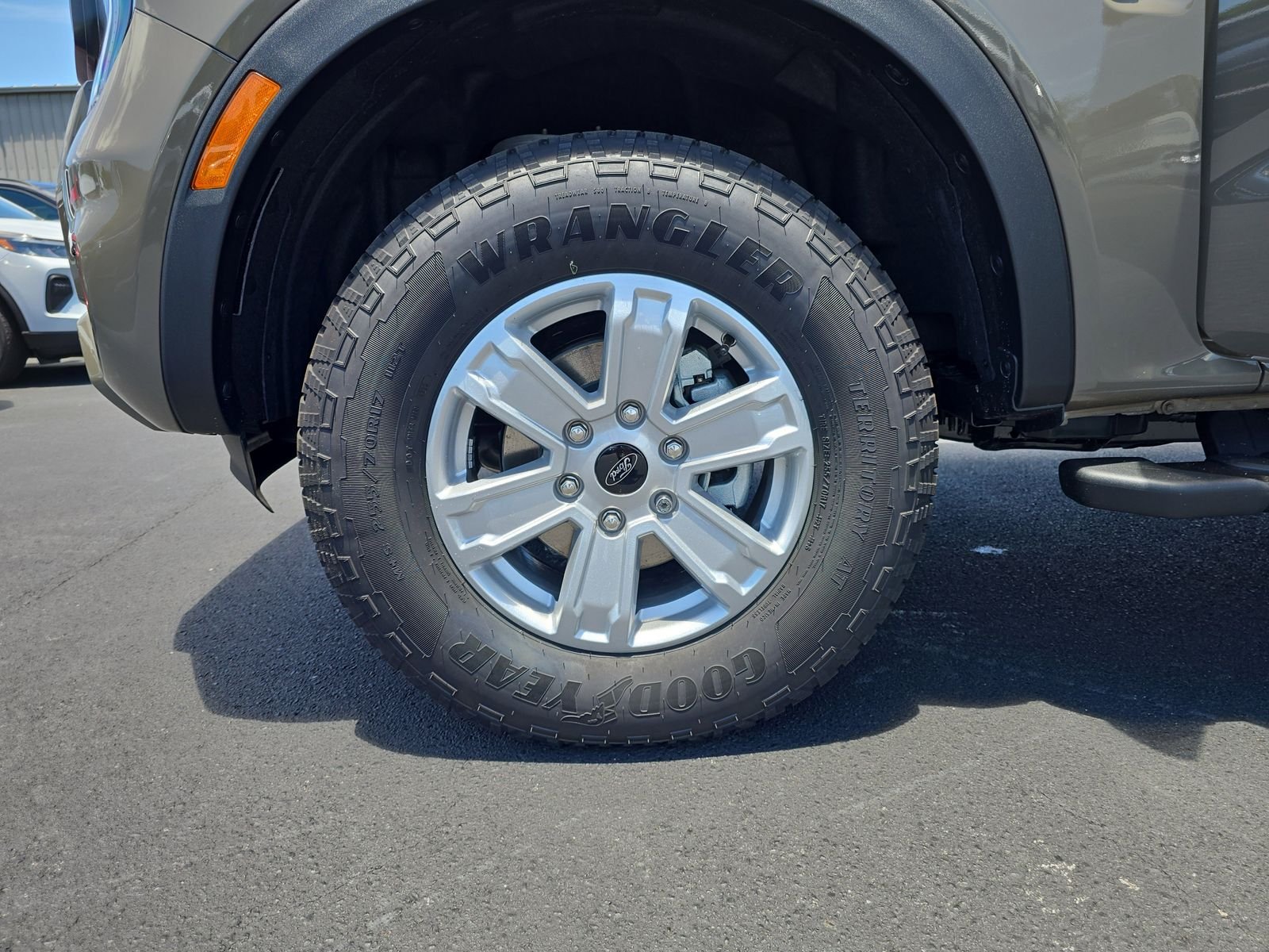 New 2025 Marsh Gray Ford XL image 26