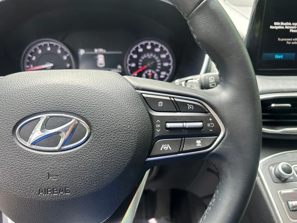 Used 2023 Silver Hyundai SEL image 22