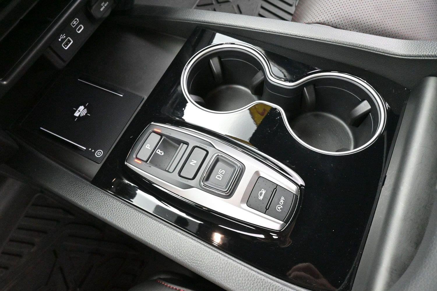 Used 2025 White Honda Black Edition image 26