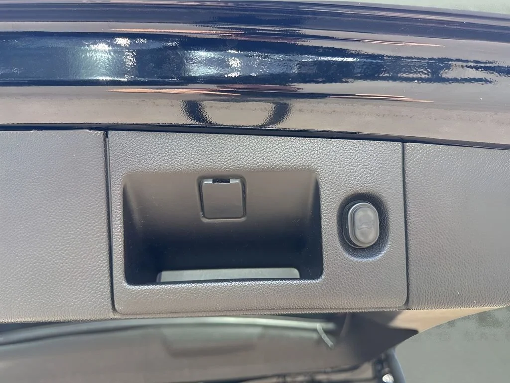 Used 2018 Black Raven Cadillac Premium Luxury image 36