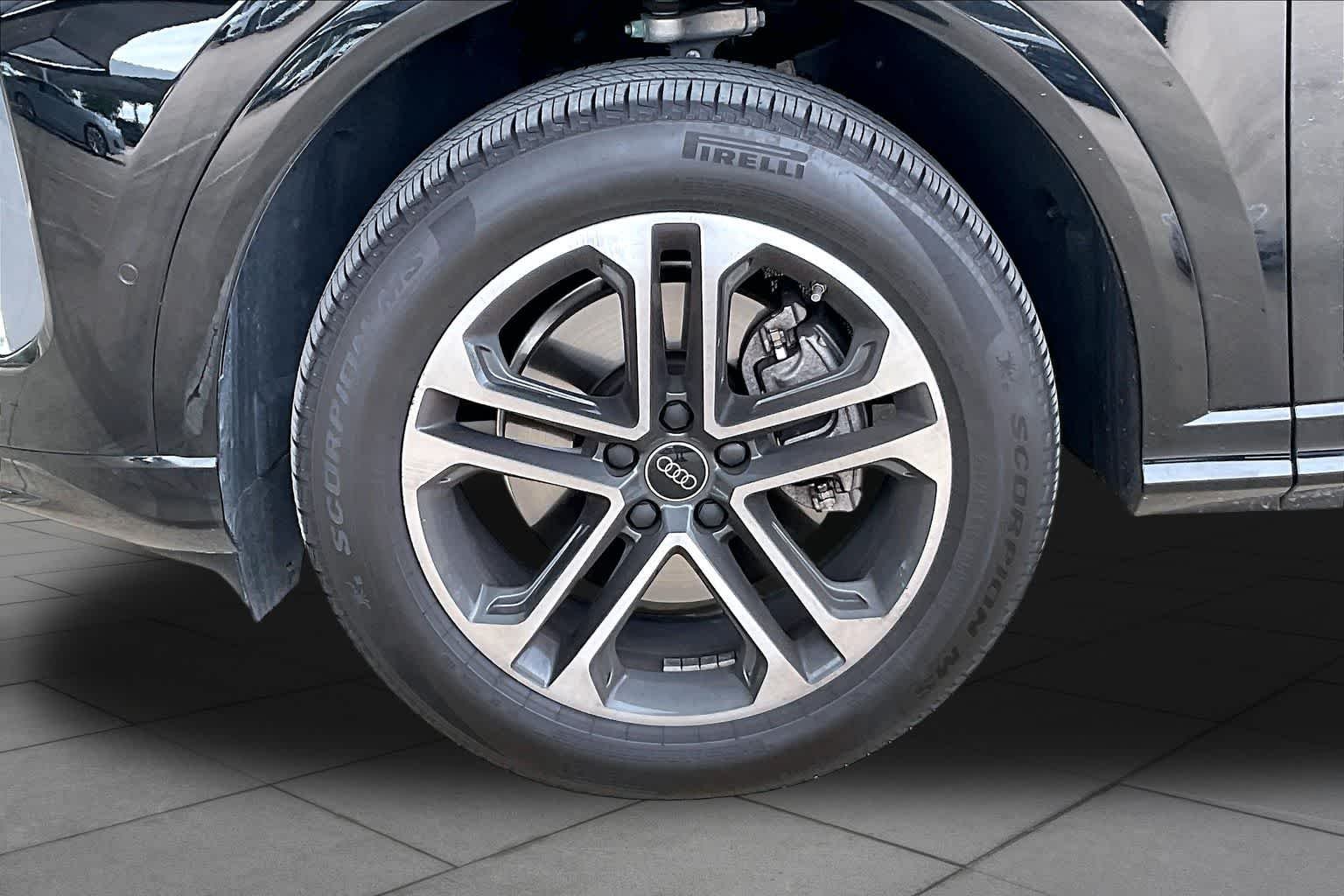 Used 2025 Mythos Black Metallic Audi Premium image 10