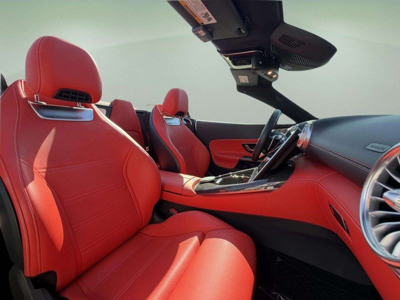 Used 2022  Mercedes-Benz AMG® SL 63 image 14