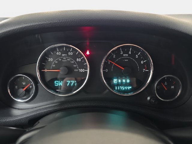 Used 2016 Gray Jeep Unlimited Sport image 18