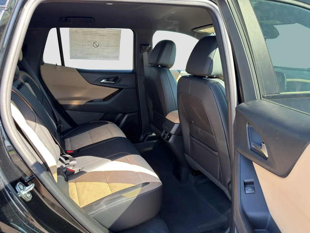 New 2026 Mosaic Black Metallic Chevrolet ACTIV image 28