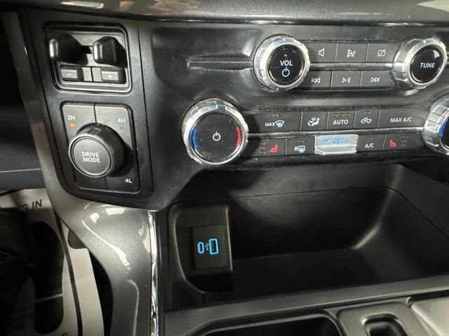 Used 2023 White Ford XLT image 16