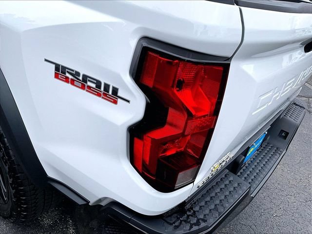 Used 2024 Summit White Chevrolet Trail Boss image 32