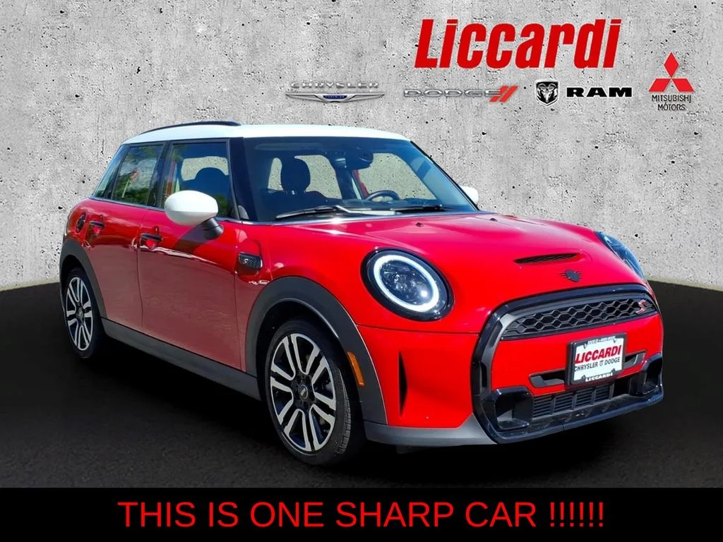 2024 MINI Hardtop 4 Door