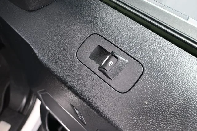 Used 2017 White Ford Platinum image 45