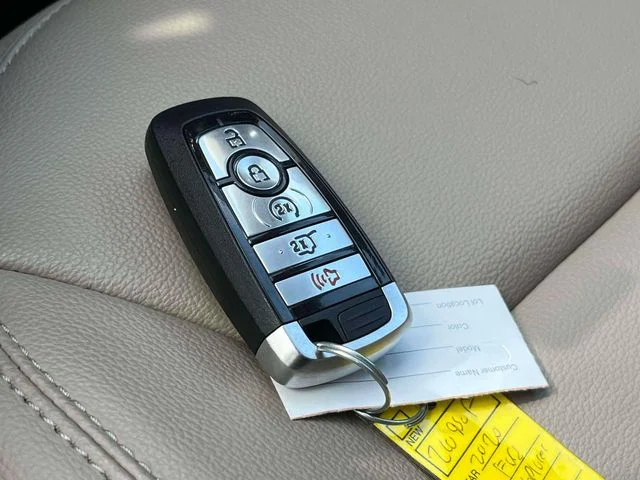 Certified Used 2020 Magnetic Ford XLT image 42