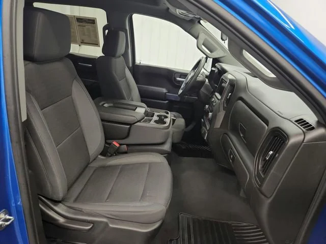 Used 2023 Glacier Blue Metallic Chevrolet Custom image 34