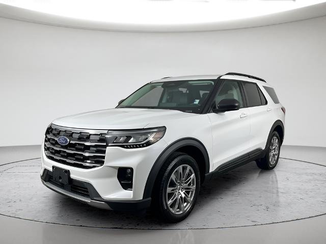 New 2026 Star White Metallic Tri-Coat Ford Active image 1