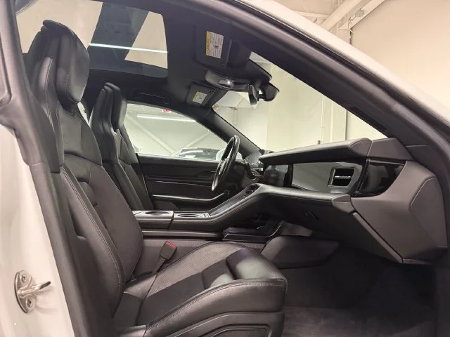 Certified Used 2021  Porsche 4S image 23