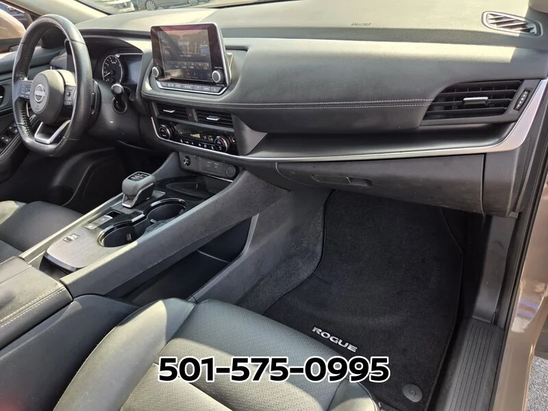 Used 2024 Baja Storm Metallic NISSAN FWD SV image 18