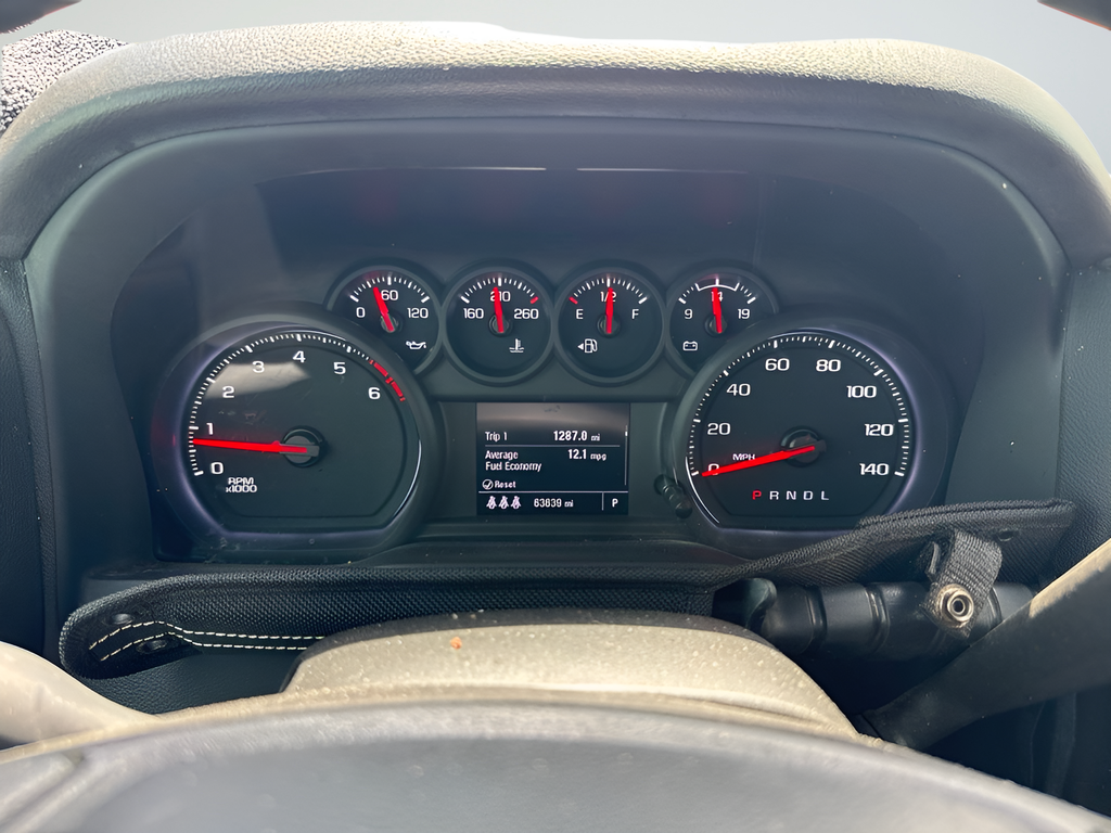 Used 2024 Gray Chevrolet Custom image 8