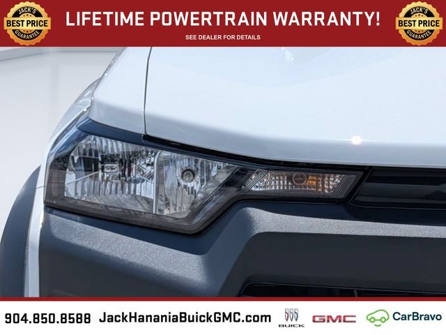 Used 2025 White Chevrolet Trail Boss image 8