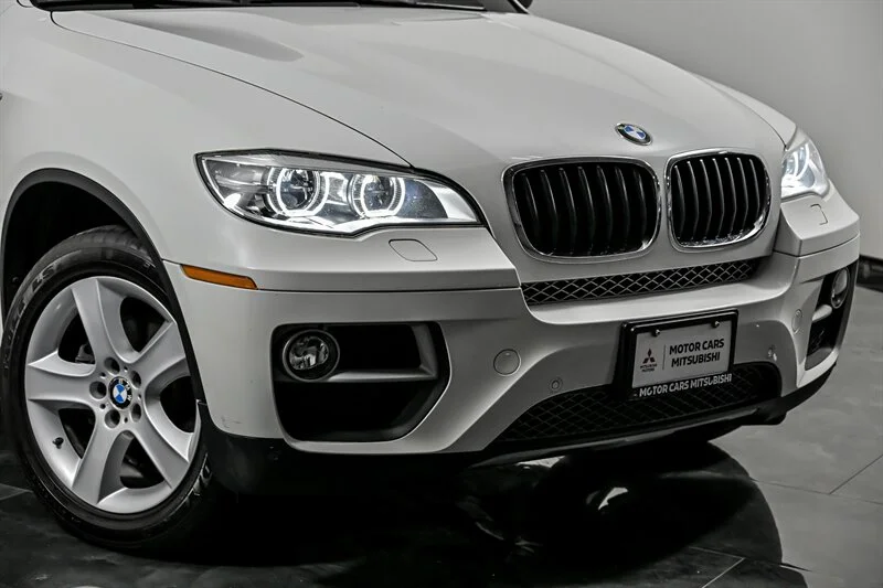 Used 2013 BMW X6 xDrive35i with VIN 5UXFG2C54DL785117 for sale in Aurora, IL