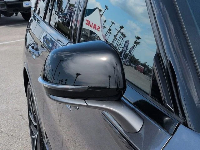 Certified Used 2025 Gray Metallic Lincoln Black Label image 12