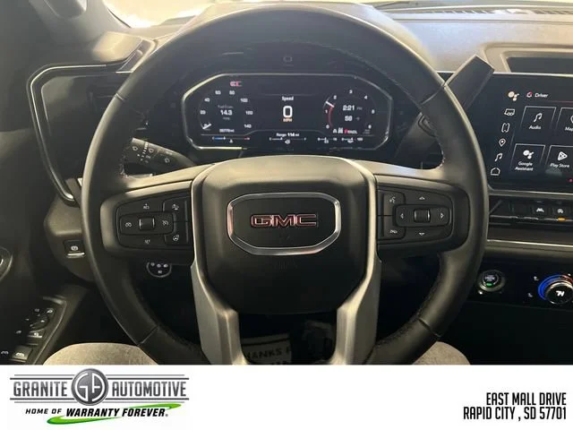 2024 GMC Sierra 1500 SLT - Photo 19