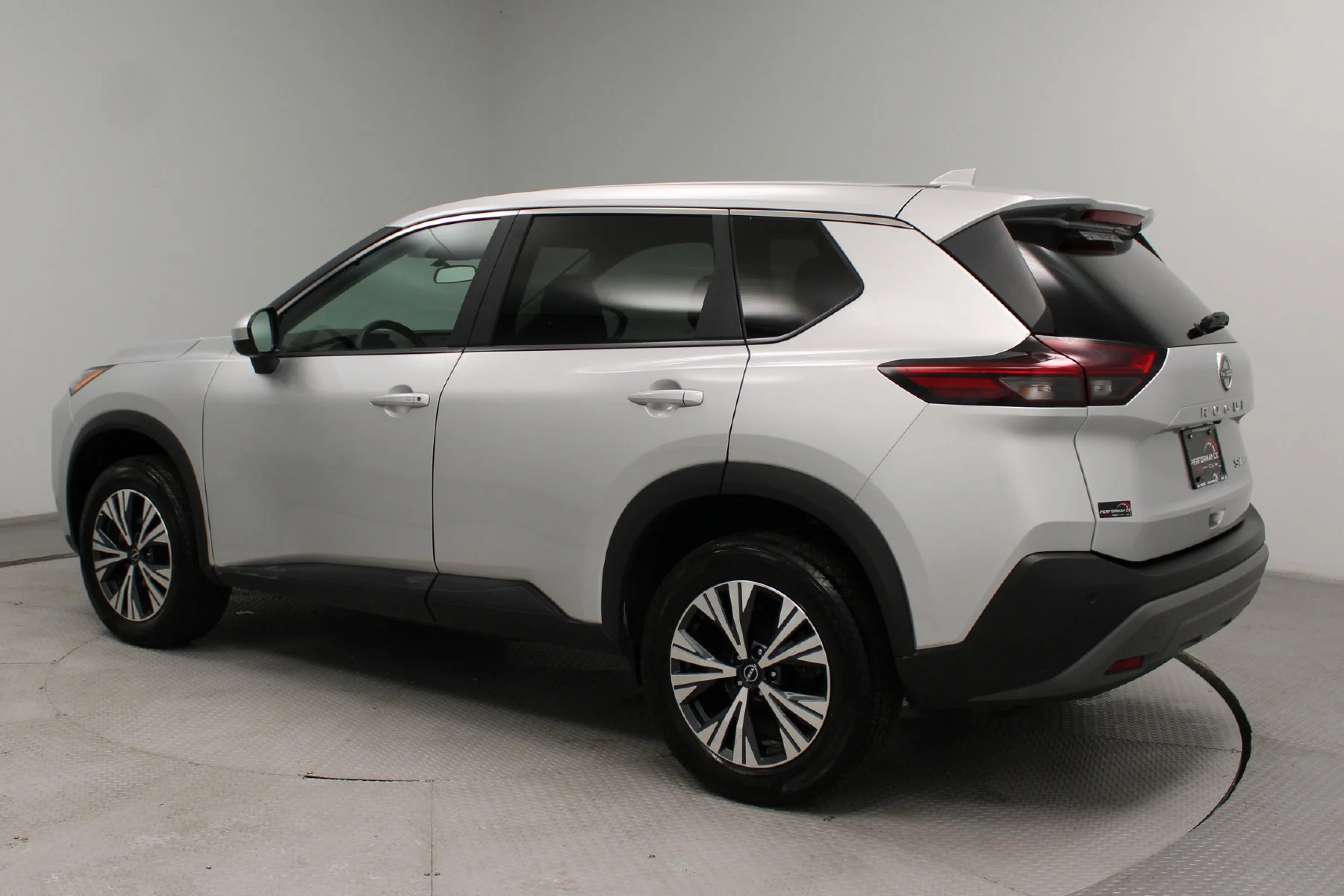 Used 2023 Brilliant Silver Metallic Nissan AWD SV image 34