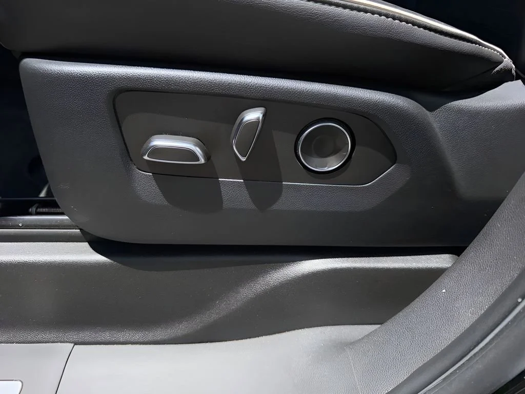 Used 2022 Black Raven Cadillac Sport image 11