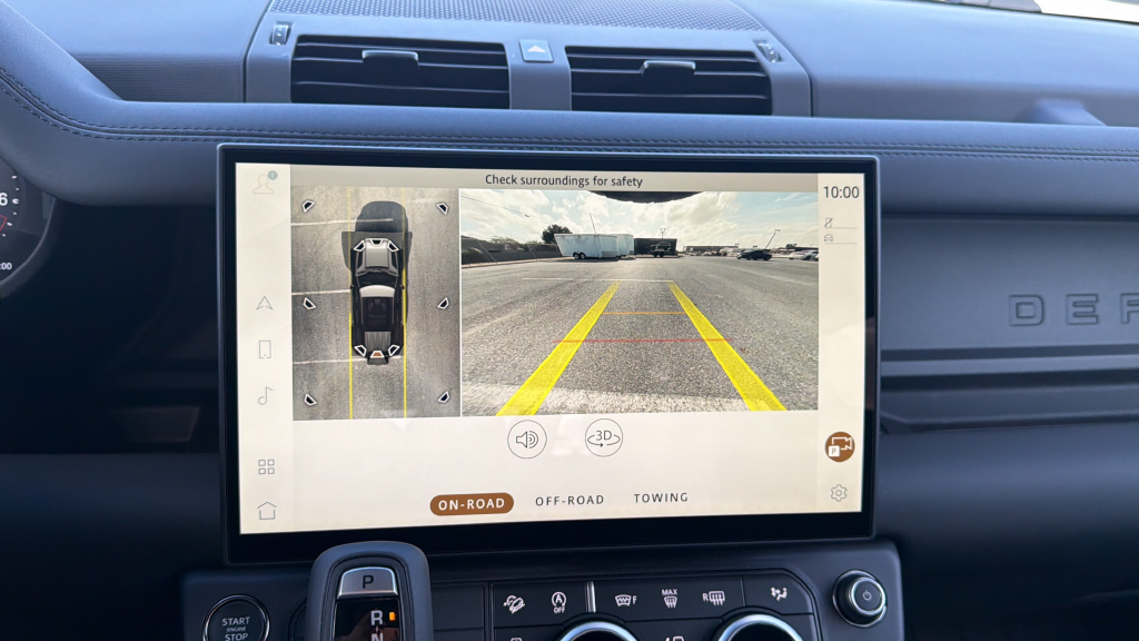New 2026 Santorini Black Land Rover X-Dynamic SE image 23
