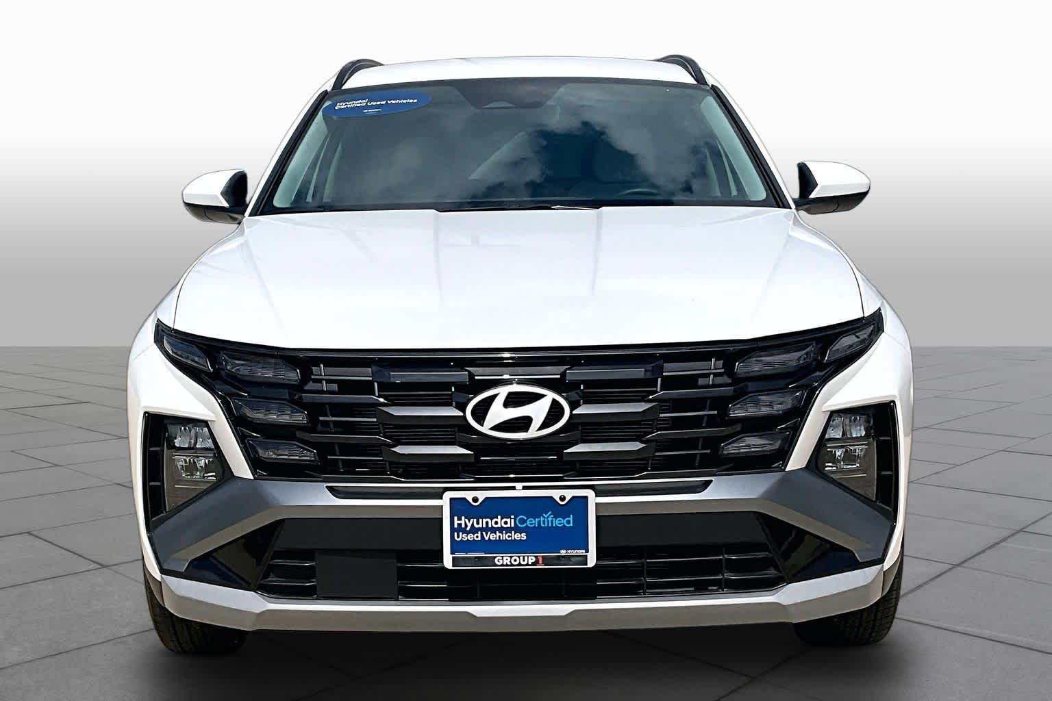 Used 2025 Serenity White Pearl Hyundai SEL image 4