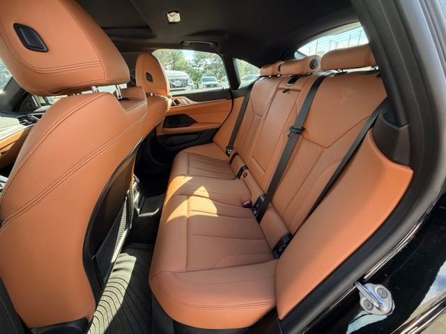 Used 2023 Black BMW M50 image 11